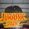 2 أشخاص يطلقون النار على آلات الآركيد Jurassic Game Console Dinosaur للبالغين في الأماكن المغلقة